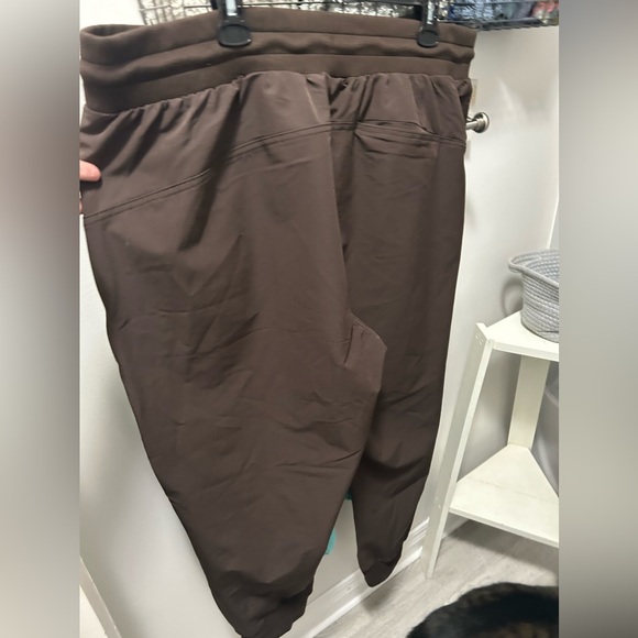 Old Navy Active Pant XL New with tags - Picture 2 of 5